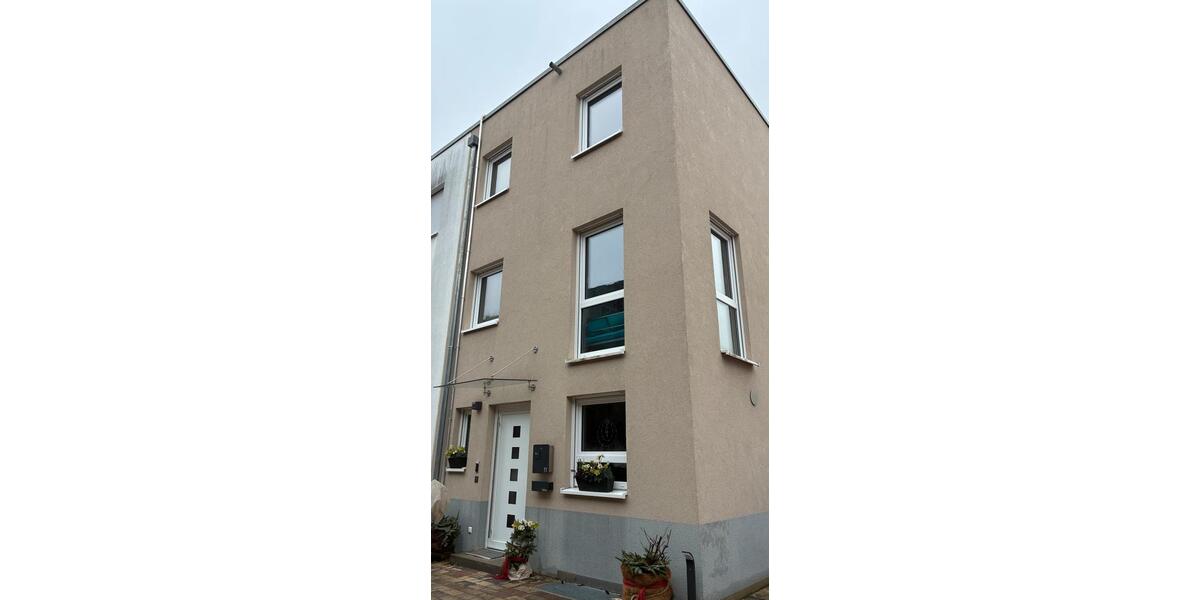 Reihenhaus Rastatt - 6 Zimmer, 153 m&sup2;, 699.000&euro; | Angebot:25867371