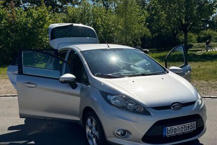 Ford Fiesta 124.500 km 6.000 &euro; Grenzach 79639