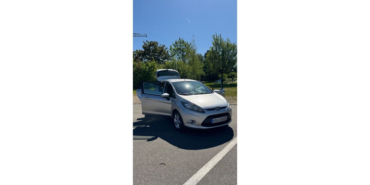 Ford Fiesta 124.500 km 6.000 &euro; Grenzach 79639