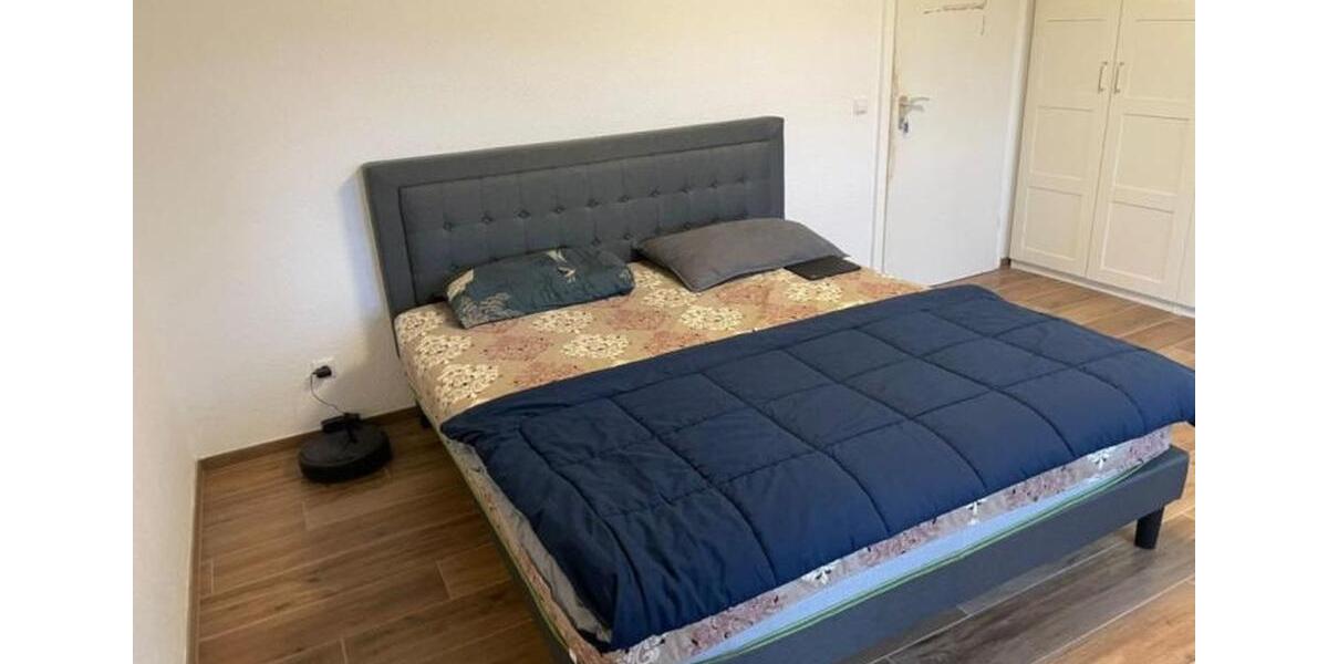 Etagenwohnung Bonn Hardtberg - 4 Zimmer, 100 m&sup2;, 950&euro; | Angebot:25932372