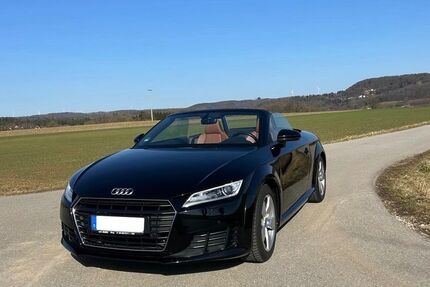 Audi TT 66.400 km 22.700 &euro; Berg 92348