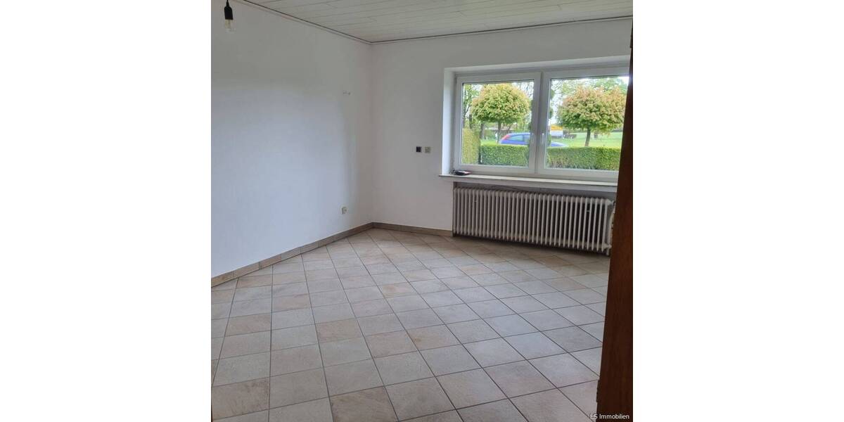 Mehrfamilienhaus, Wohnhaus Bad Zwischenahn Ekern - 9 Zimmer, 190 m&sup2;, 379.000&euro; | Angebot:26840639