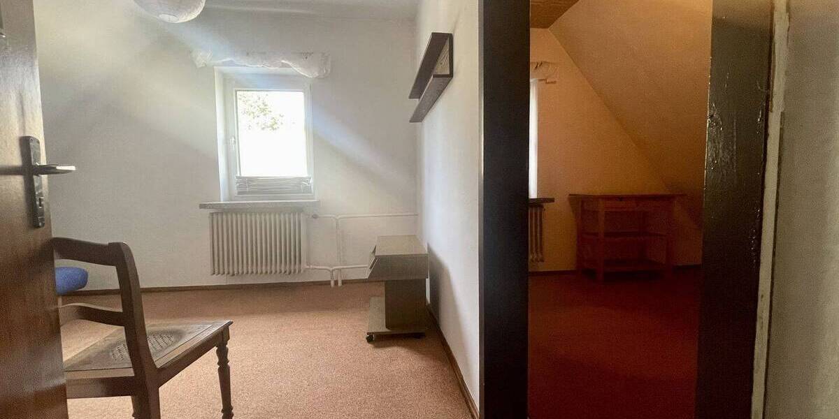 Einfamilienhaus Merzdorf - 4 Zimmer, 160 m&sup2;, 149.000&euro; | Angebot:26675096
