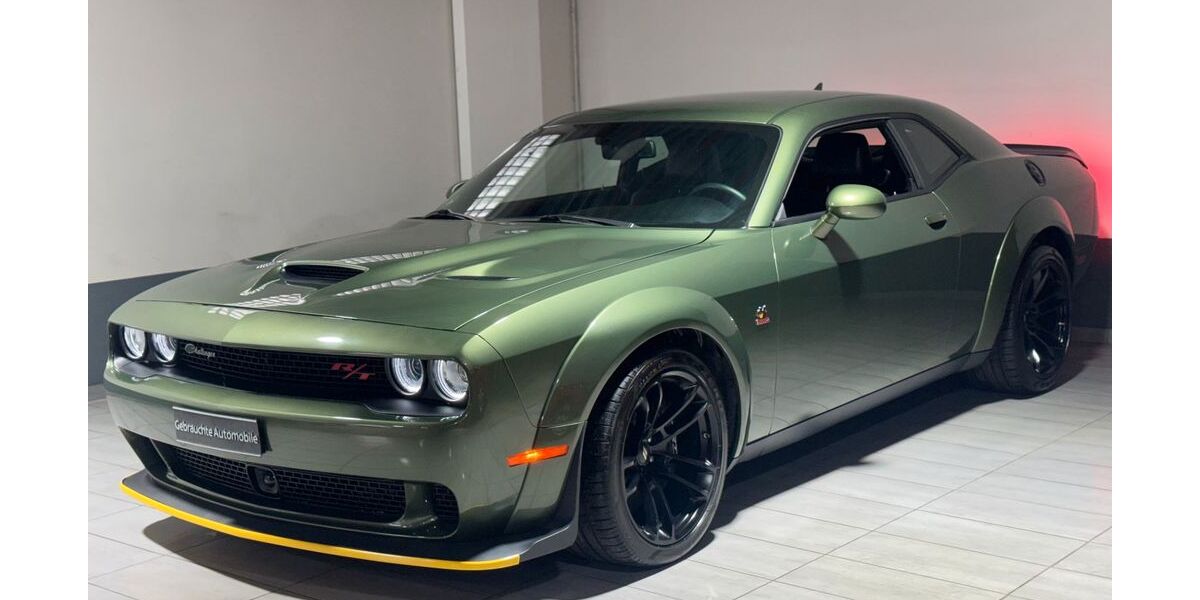 Dodge Challenger 11.159 km 57.770 &euro; Köln 50739