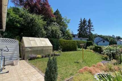 Haus zum Kaufen in Elztal 394.000 € 220 m² 6 zimmer