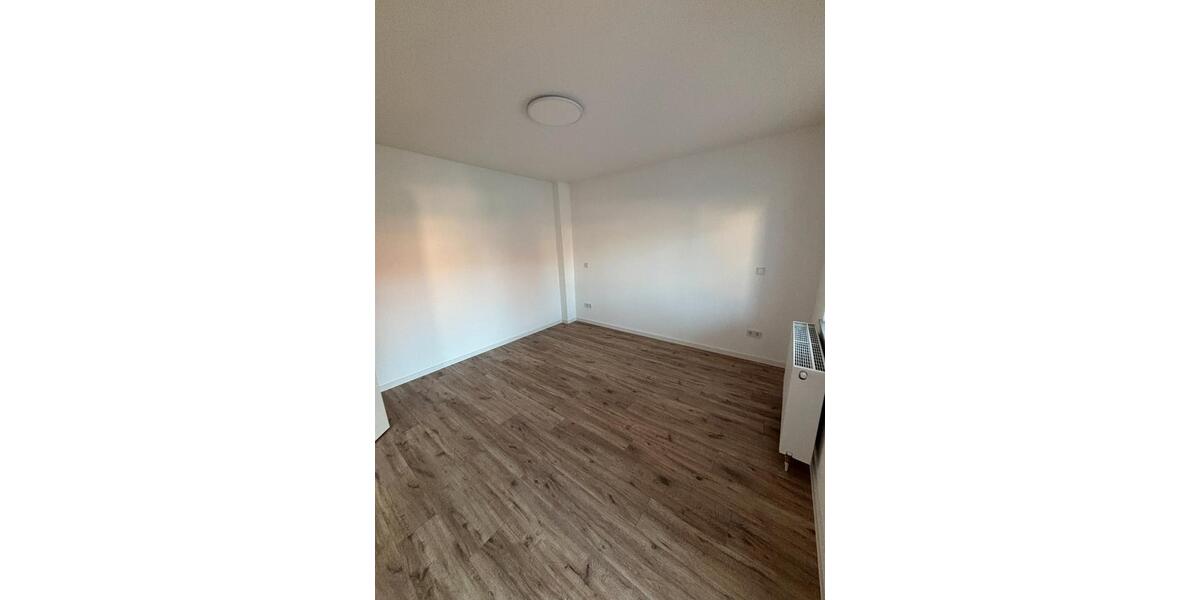 Erdgeschoßwohnung Schiffweiler - 2 Zimmer, 51 m&sup2;, 600&euro; | Angebot:26147370