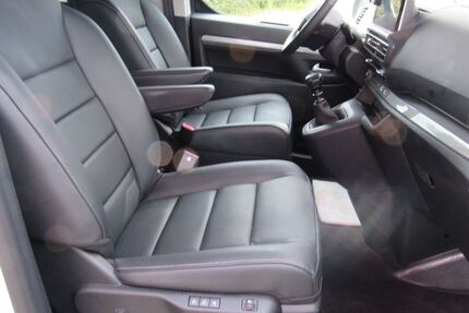 Opel Vivaro 7.000 km 39.990 € Schwarzenberg 08340