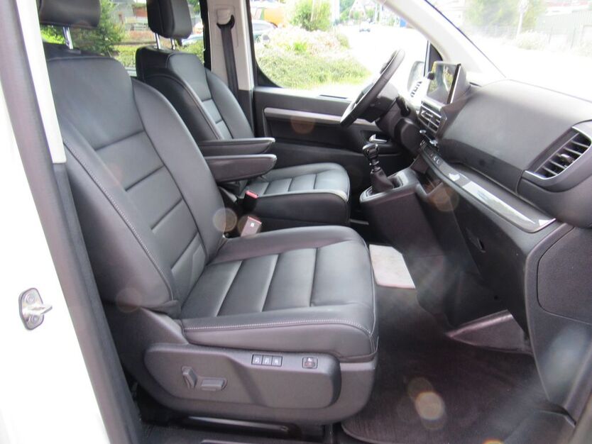 Opel Vivaro 7.000 km 39.990 € Schwarzenberg 08340