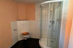 Einfamilienhaus Eschwege Oberhone - 6 Zimmer, 167 m&sup2;, 2.200&euro; | Angebot:25683323