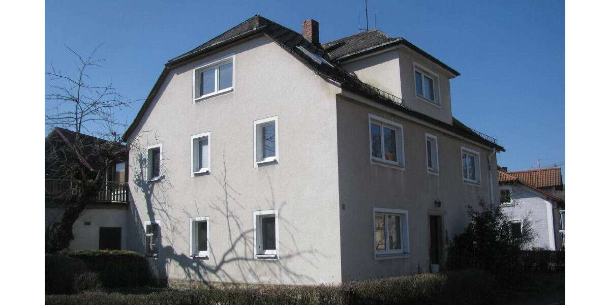 Einfamilienhaus Friedenfels - 12 Zimmer, 235 m&sup2;, 100.000&euro; | Angebot:20654816