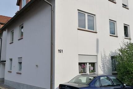 Gepflegte 3 Zimmer Wohnung mit Balkon und Einbauküche in Krombach 3 zimmer