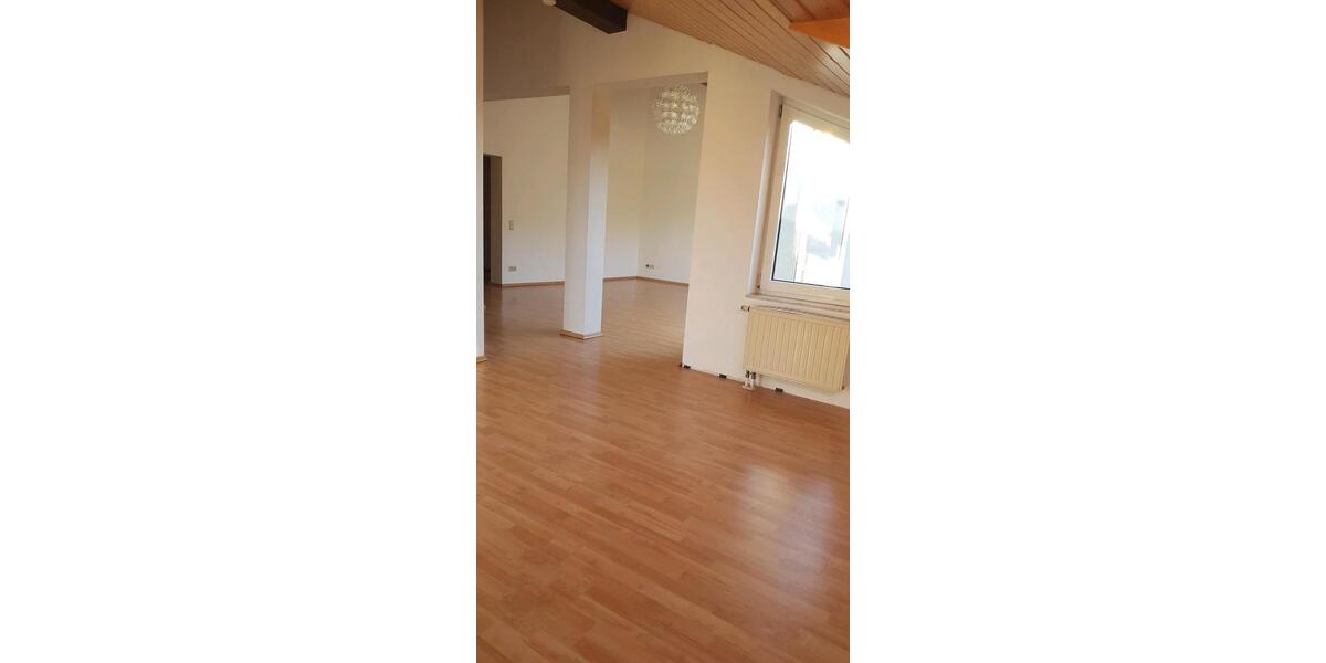 Einfamilienhaus Saarbrücken Scheidt - 3 Zimmer, 104 m&sup2;, 880&euro; | Angebot:26413149