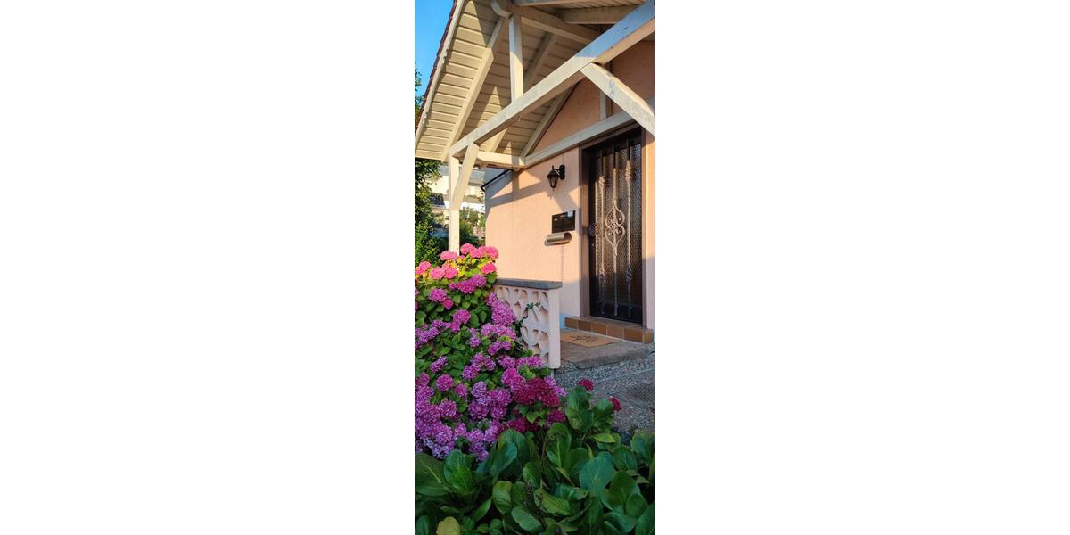 Etagenwohnung Tettnang - 6 Zimmer, 150 m&sup2;, 1.900&euro; | Angebot:26285265