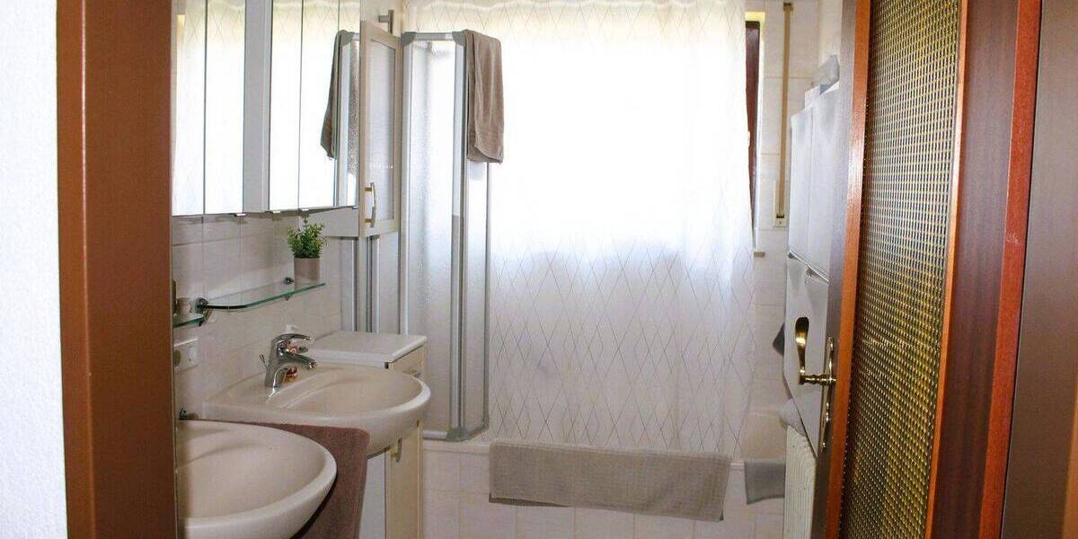 Etagenwohnung Crailsheim - 3 Zimmer, 100 m&sup2;, 309.000&euro; | Angebot:26737401