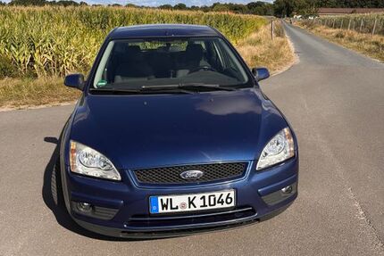 Ford Focus 242.001 km 1.750 € kakenstorf 21255