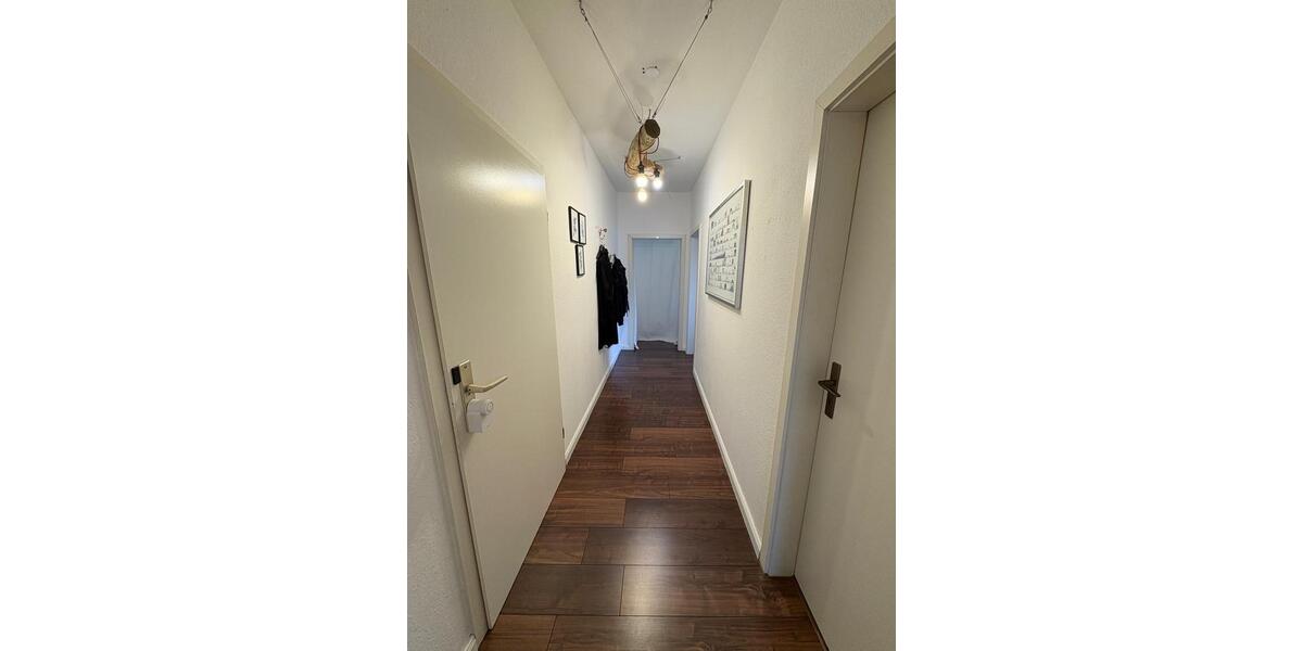 Dachgeschoßwohnung Krefeld - 2 Zimmer, 60 m&sup2;, 159.000&euro; | Angebot:26267598