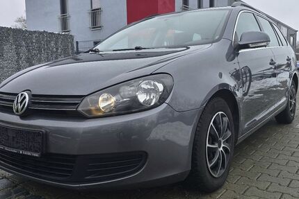 VW Golf 281.000 km 2.390 &euro; Augsburg 86167