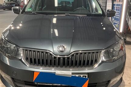 Skoda Fabia 299.200 km 4.900 &euro; Bergheim-Niederaussem 50129