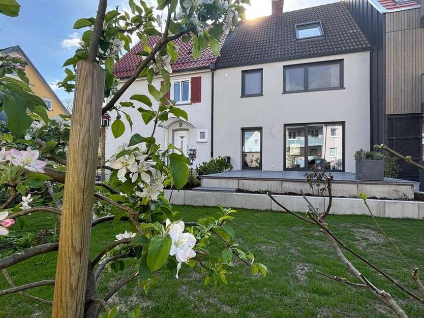 Haus zum Kaufen in Friedrichshafen 669.000 € 120.1 m²