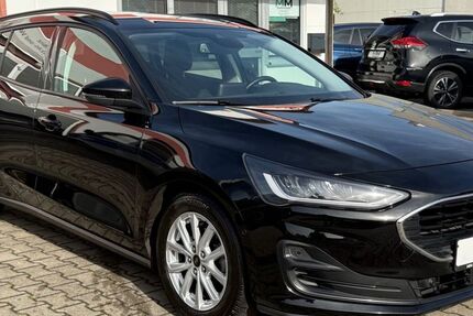 Ford Focus 102.000 km 14.990 &euro; Cadolzburg 90556