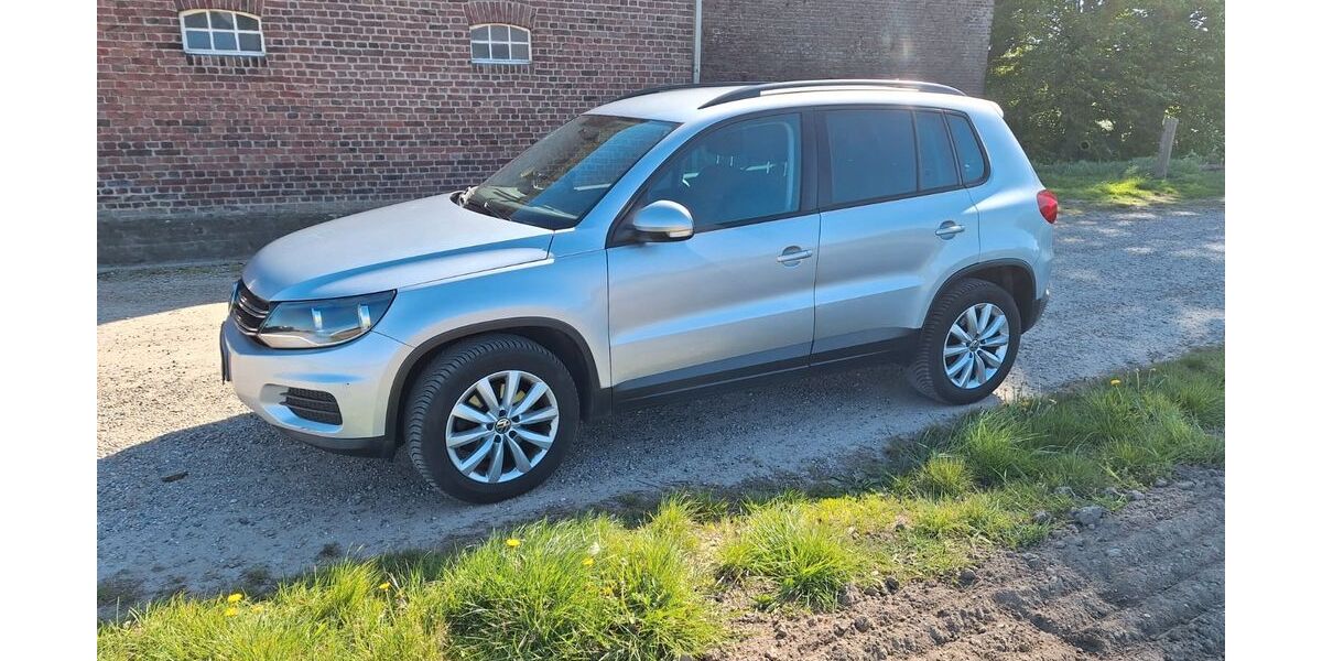 VW Tiguan 297.150 km 5.000 &euro; Willich 47877