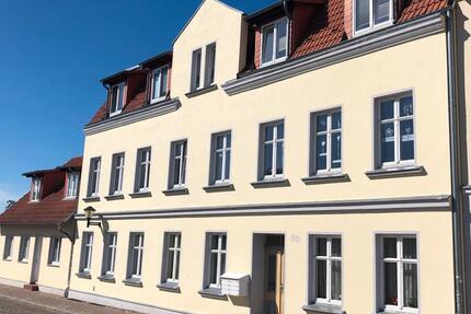 Wohnung Demmin - 2 Zimmer, 55 m&sup2;, 340&euro; | Angebot:25254416