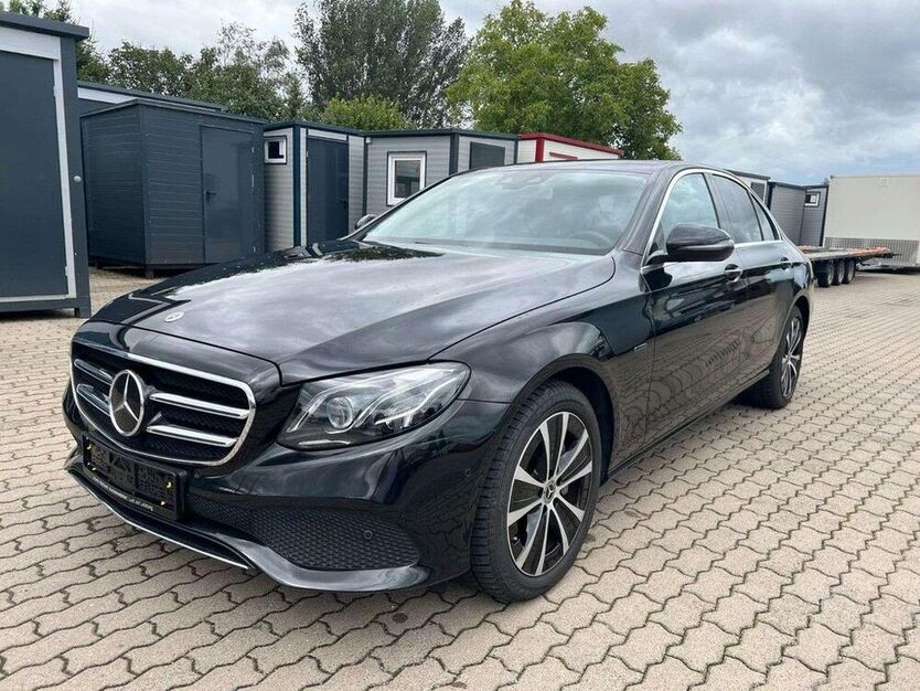 E 300