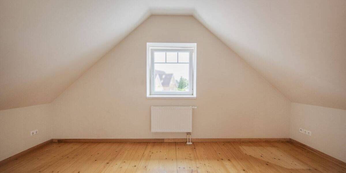 Doppelhaushälfte Büdelsdorf - 3 Zimmer, 70 m&sup2;, 199.000&euro; | Angebot:24031352