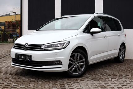 VW Touran 186.200 km 18.200 &euro; Unterschleißheim 85716