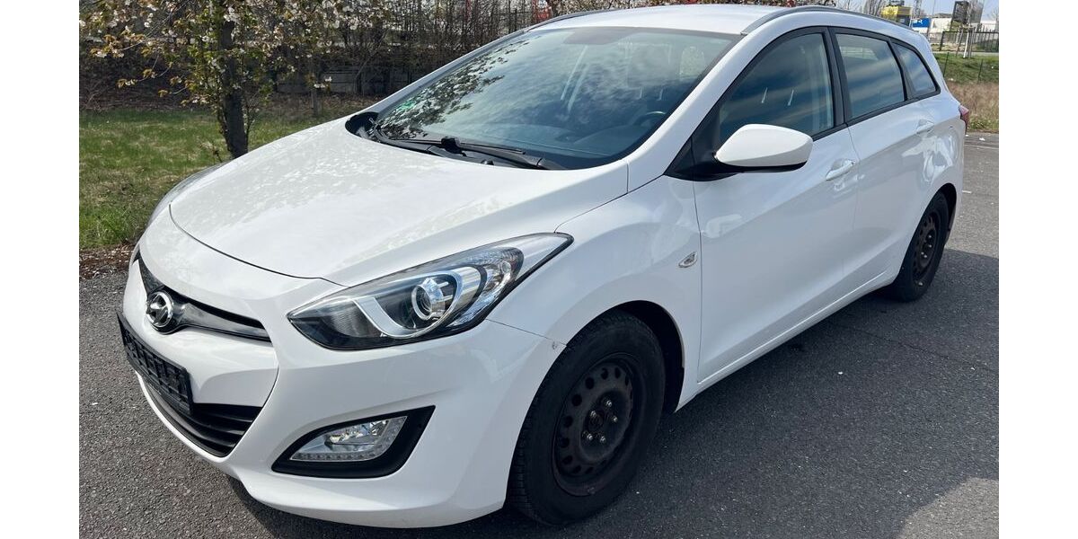 Hyundai i30 196.000 km 3.950 &euro; Berlin 12057