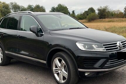 VW Touareg 299.626 km 13.999 &euro; Burghaun 36151