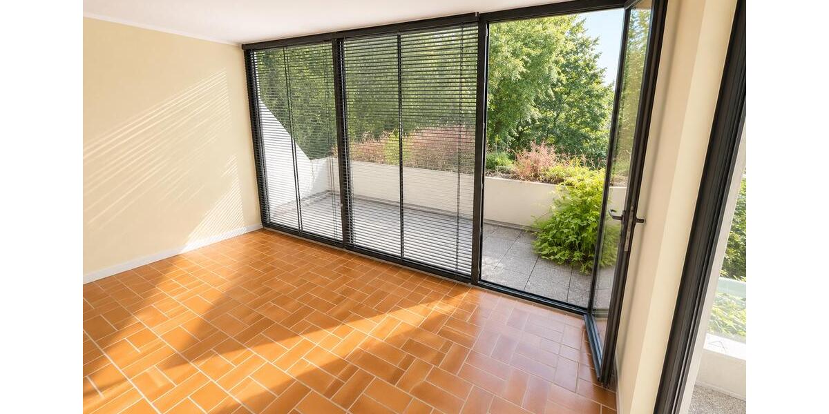 Etagenwohnung Göttingen Oststadt - 4 Zimmer, 142 m&sup2;, 399.000&euro; | Angebot:27197596