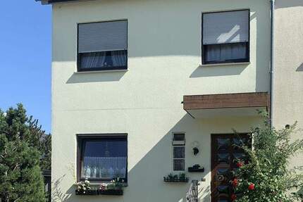 Vielseitiges Reihenendhaus mit Garten in Ludwigshafen-Oggersheim 6 zimmer