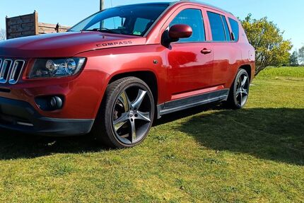 Jeep Compass 216.000 km 7.900 &euro; Wetschen 49453