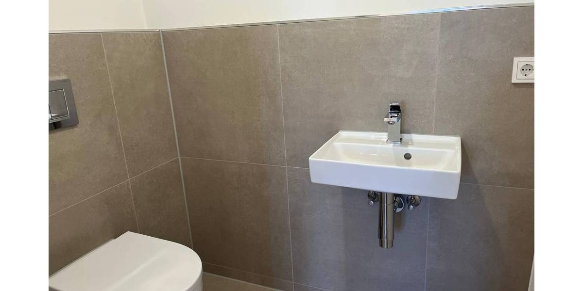 Etagenwohnung Lüneburg Rotes Feld - 4 Zimmer, 108 m&sup2;, 1.950&euro; | Angebot:25986358