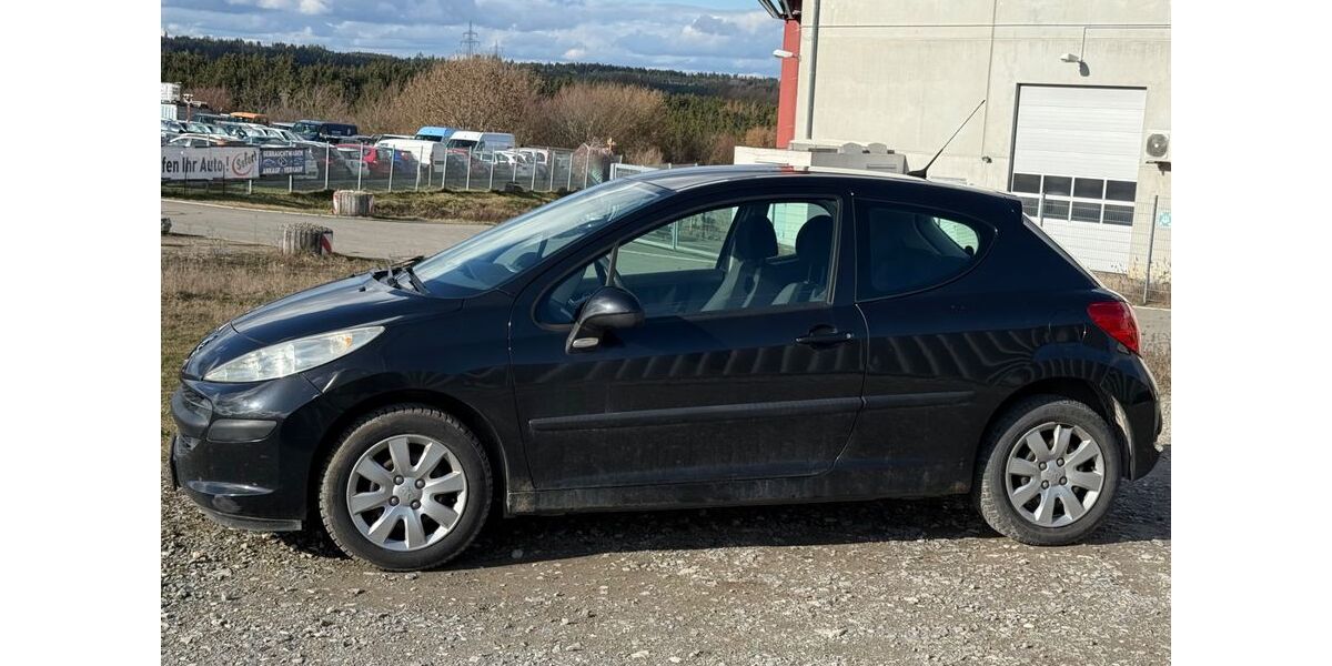 Peugeot 207 148.000 km 750 &euro; Dotternhausen 72359