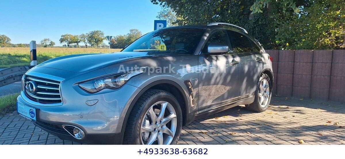 INFINITI QX70 121.000 km 24.900 € Rüdersdorf 15562