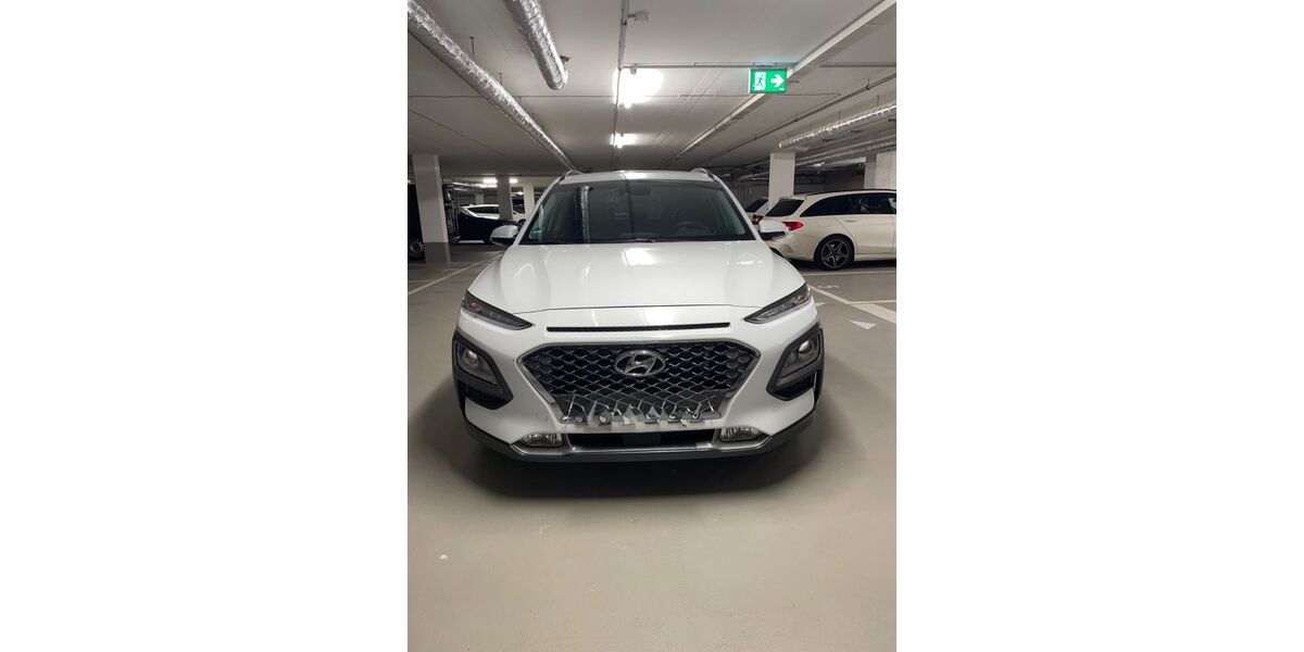 Hyundai KONA 62.000 km 17.500 &euro; Berlin 12439