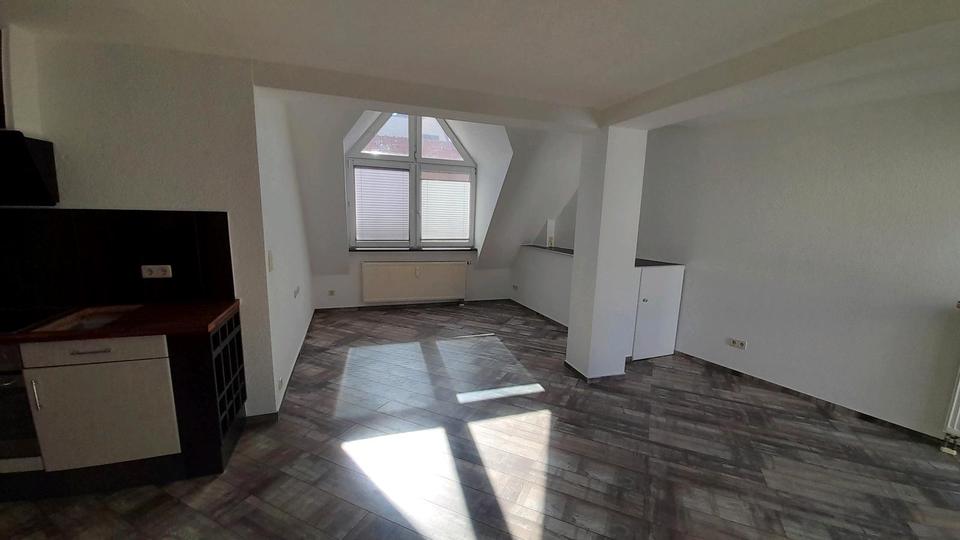 Etagenwohnung Hettstedt - 2 Zimmer, 58 m&sup2;, 670&euro; | Angebot:25551042