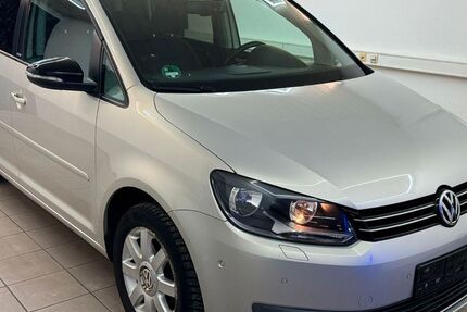 VW Touran 168.820 km 7.999 &euro; Obersulm 74182