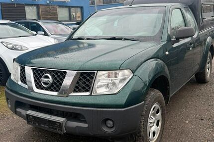 Nissan Navara 148.000 km 4.900 &euro; Henstedt Ulzburg 24558