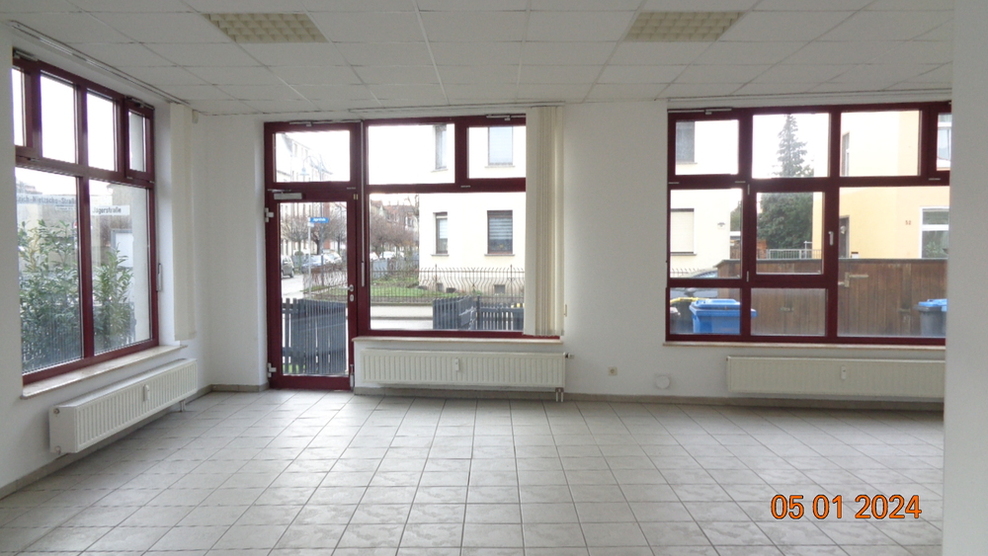Büro / Verkaufsfläche in Naumburg zur Miete 2 zimmer