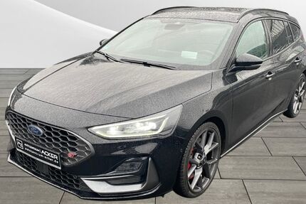 Ford Focus 21.716 km 35.490 &euro; Marburg 35043