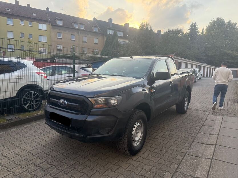 Ford Ranger 116.000 km 12.000 € Essen 45143