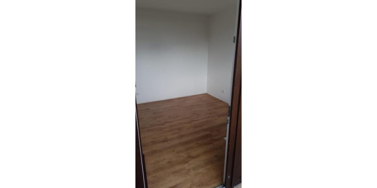 Etagenwohnung Kamp-Lintfort Lintfort - 3.5 Zimmer, 69 m&sup2;, 169.000&euro; | Angebot:26040234