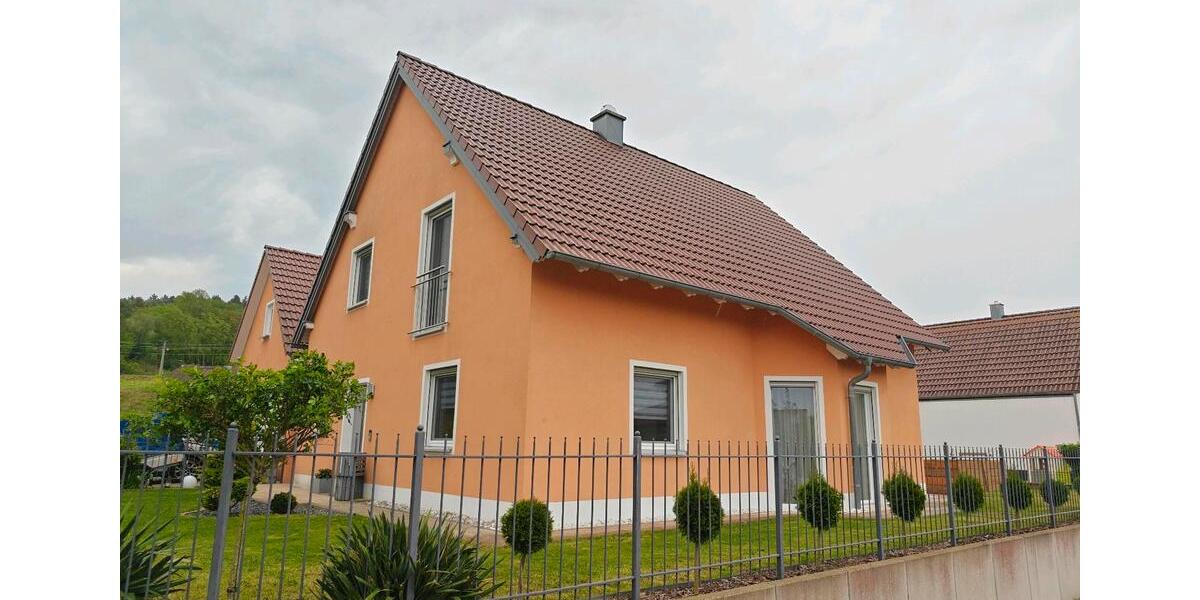 Einfamilienhaus Neumarkt in der Oberpfalz Altenhof - 5 Zimmer, 155 m&sup2;, 520.000&euro; | Angebot:27141165