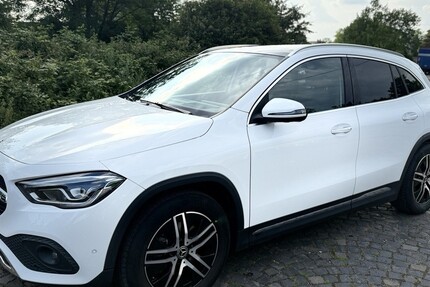 Mercedes-Benz GLA-Klasse 77.000 km 35.000 € Köln 50667