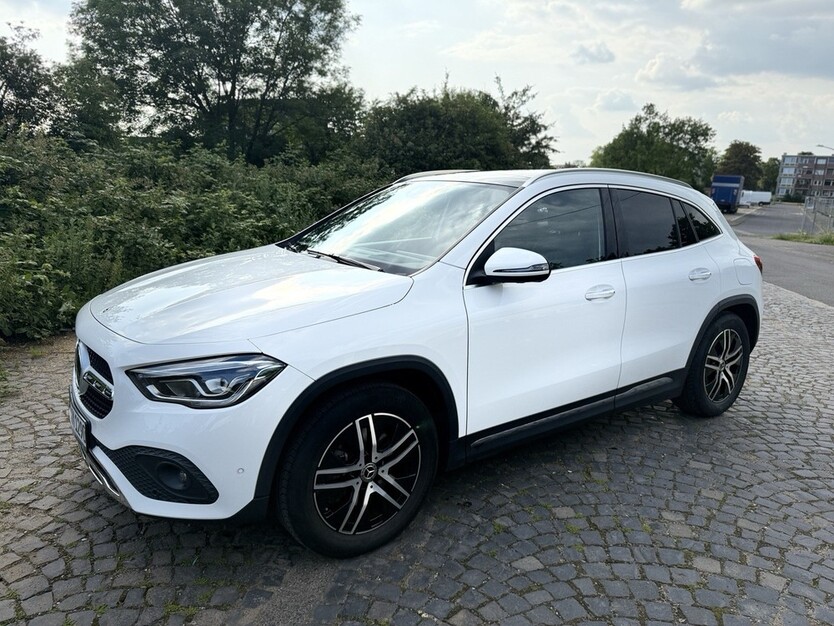 Mercedes-Benz GLA-Klasse 77.000 km 35.000 € Köln 50667