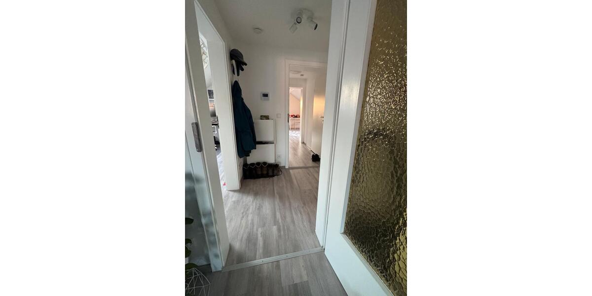 Dachgeschoßwohnung Eppelheim - 3 Zimmer, 60 m&sup2;, 850&euro; | Angebot:25945150