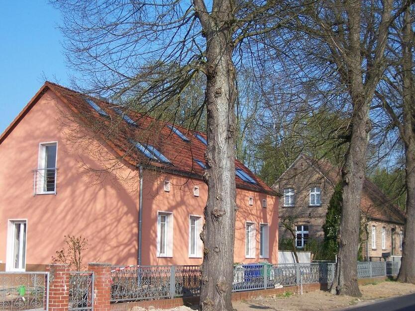 Schöne, Wohnung mit Terrasse und Garten